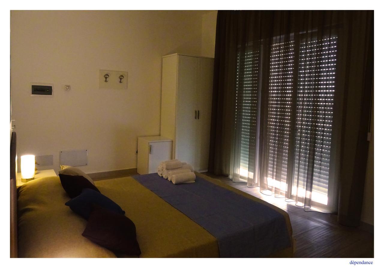 Faro Bianco Gallipoli - Suites & Apartments Exterior photo